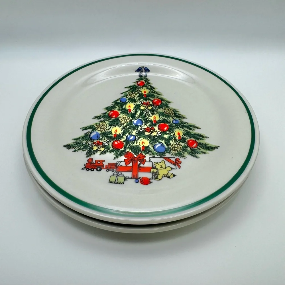 Christmas Tree Salad Dessert Plates set of 3 - Picture 3 of 7